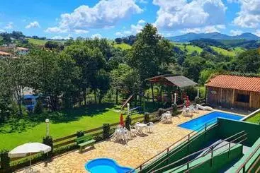 ペンション Pousada Nativa