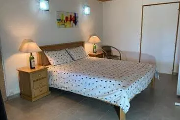 Bed and Breakfast Mas De La Giralde