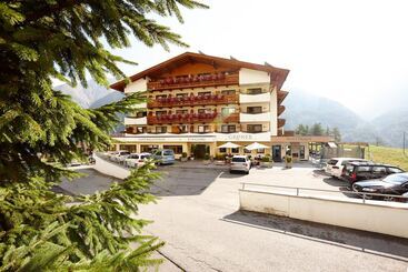 فندق Alpengasthof Grüner