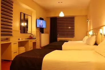 ホテル Hangover Central