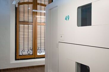 Albergue Bobopod Kota Lama, Semarang