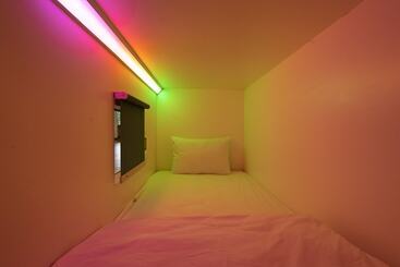 Schronisko Bobopod Kota Lama, Semarang