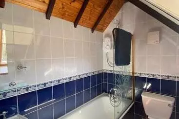 تختخواب و صبحانه Loch Arklet House