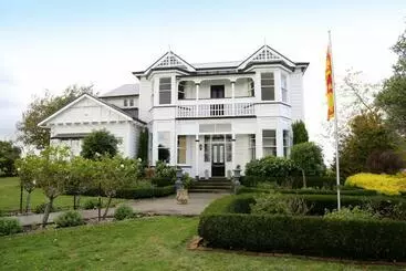 Hotel Estancia Farm Stay