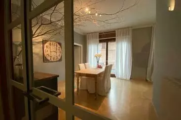 ペンション Momi