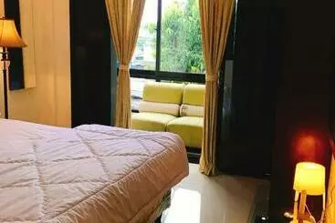 Pensiune Halona Residence