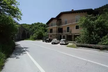Bed and Breakfast Il Ruscello Rooms And Luxury Suite