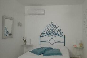 Bed and Breakfast Le Pavoncelle Blu