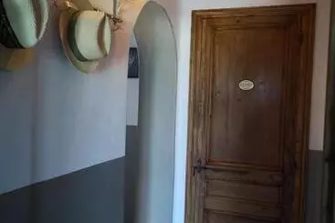 Pension L Esquiroù