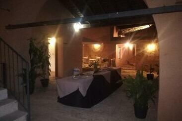 Albergue Turístico La Almazara