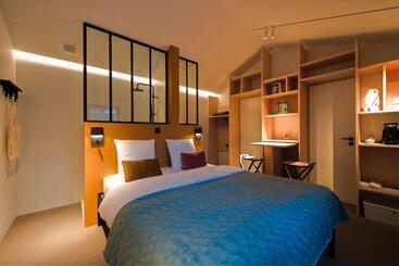 تختخواب و صبحانه Bosbaar