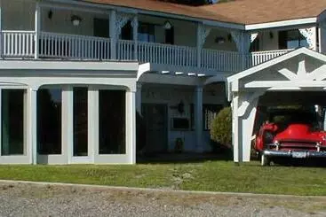 ベッドアンドブレックファースト Jenny S Country Manor