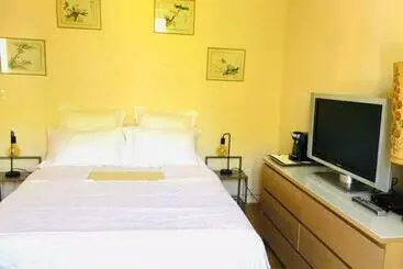 Bed and Breakfast La Maison D Hera