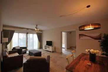 酒店 Amos Boutique Villa