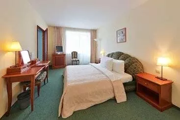 Отель Ugorskaya Dolina