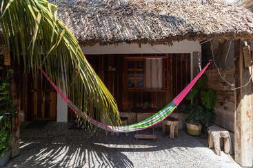 Aparthotel Zayali Bacalar   Guest House