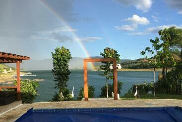 Pensão Nosso Recanto Pérola