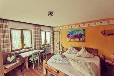 膳宿费 Ferienwohnungen Berghof