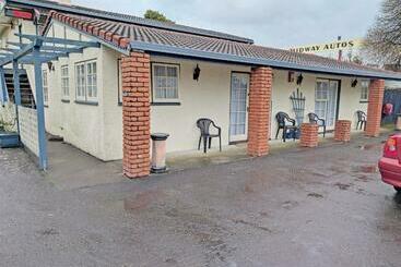 호스텔 The Cave Motel