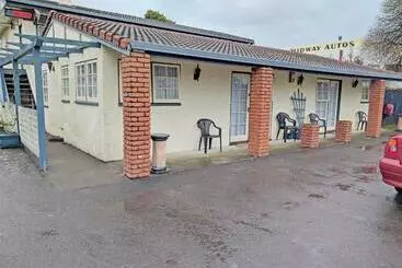 Albergue The Cave Motel