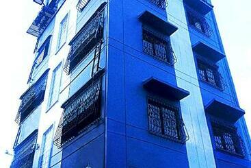 Bed and Breakfast Las Pinas Serviced Apartment