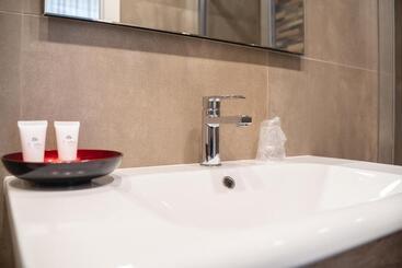 پانسیون Fourooms   Bari Sparano