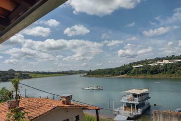 Pensão Suítes Ponta Do Sol