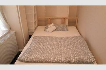 ユースホステル Lodgecity  Private Rooms B