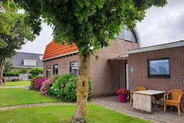 Pensão Private Logies Texel Woodart