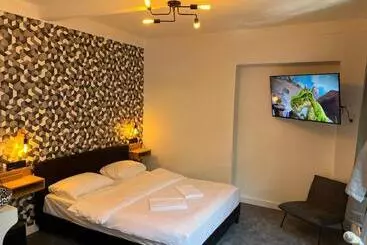 پانسیون Bed Collège