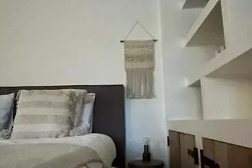 B&b No. 42