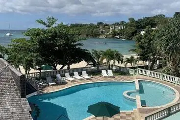 Kalinago Beach Resort
