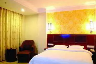 One Plus One Business Hotel