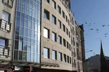 Platinum Apartments Apart