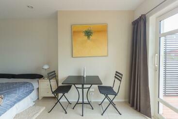 פנסיון Kleynz Accommodation