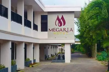 Hotel Megaria