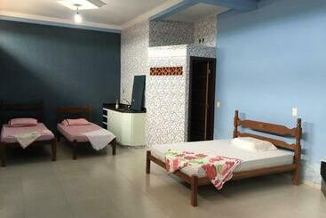 פנסיון Bom Jardim