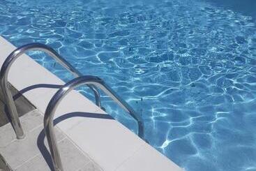 ペンション Les Flots De Ma Vie Chambres D Hotes Et Tipi Florence Et Virginie Gossin