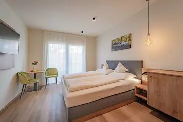 ベッドアンドブレックファースト Rebenheim