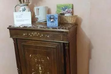 ベッドアンドブレックファースト Chambre D Hôtes   La Maurillonnette