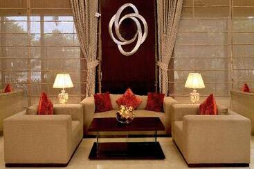 בית מלון כפרי Country Inn & Suites By Radisson, Gurugram Sector 12