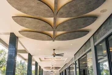 Hotel Vedana Lagoon Resort And Spa