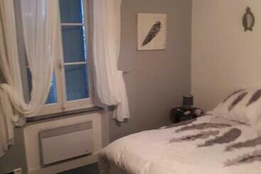 مبيت وإفطار La Médéenne