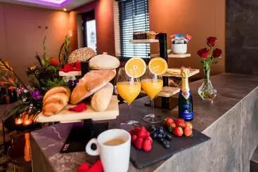 Hotelli Luxexcellent Super Suite