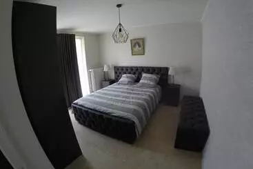 Aamiaismajoitus (B&B) Le Lendemain