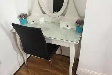 Majatalo Bexleyheath Station House