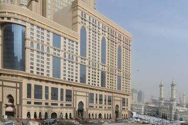 ホテル Al Safwah Orchid