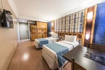 Hotel Monumental Bittar