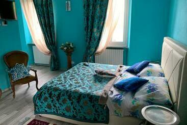 Bed and Breakfast Alla Corte Dei Caretto