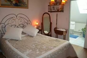 Aamiaismajoitus (B&B) Maison D Autrefois